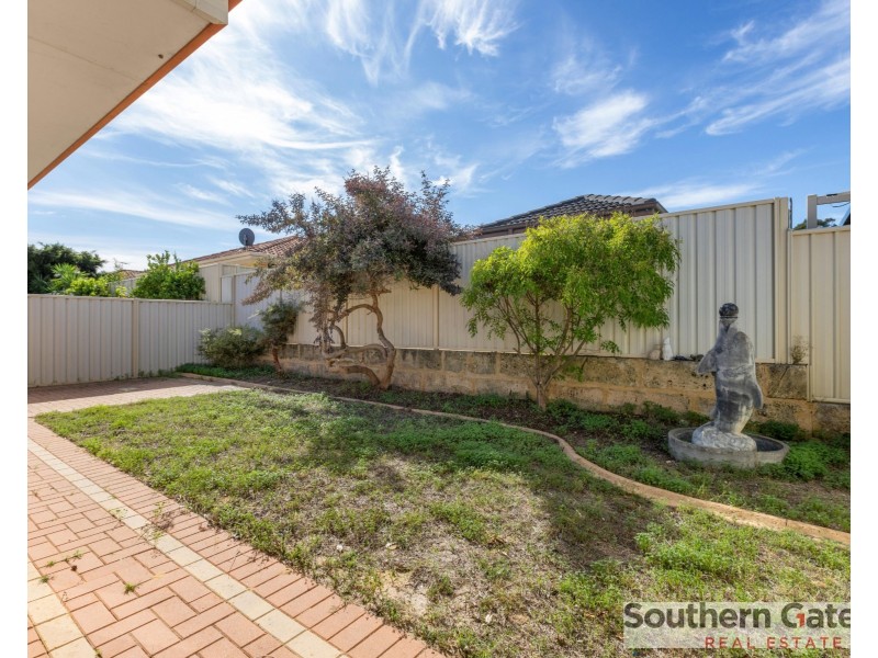 12 Gorman Place, Calista WA 6167