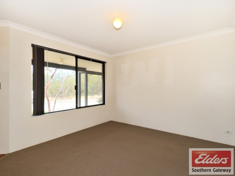 216 Runnymede Gate, Leda WA 6170