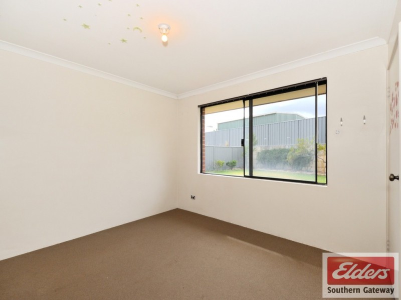 216 Runnymede Gate, Leda WA 6170