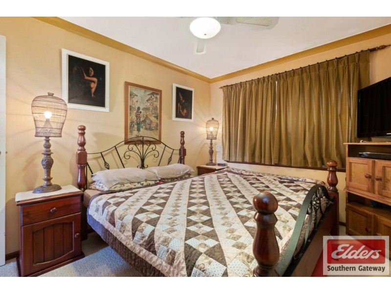 22 Viking Road, Waikiki WA 6169