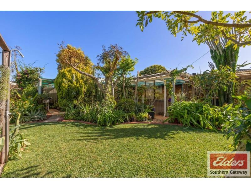 22 Viking Road, Waikiki WA 6169