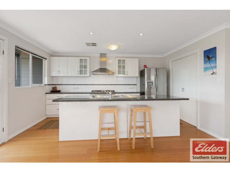 32A Watts Road, Shoalwater WA 6169