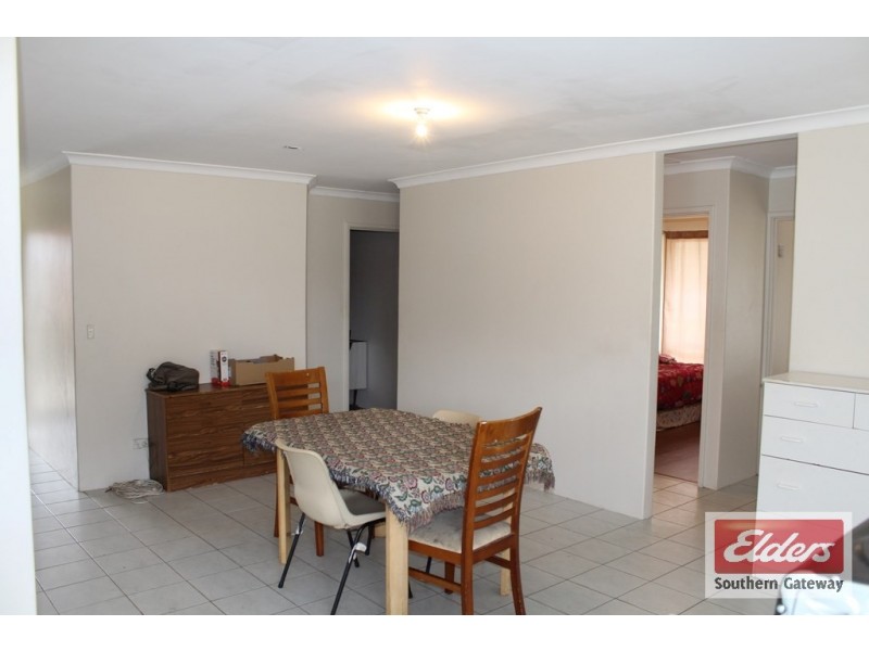 18 Patrick Vista, Parmelia WA 6167
