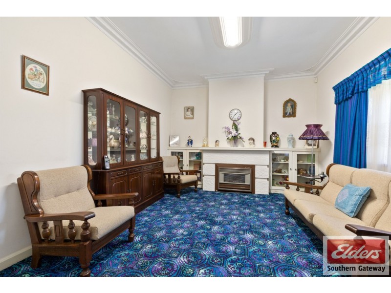 16 Norman Street, St James WA 6102