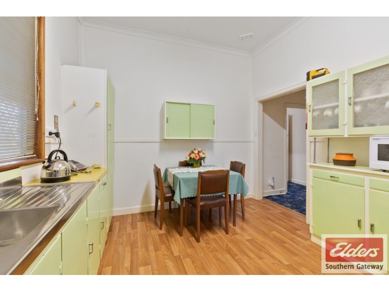 16 Norman Street, St James WA 6102