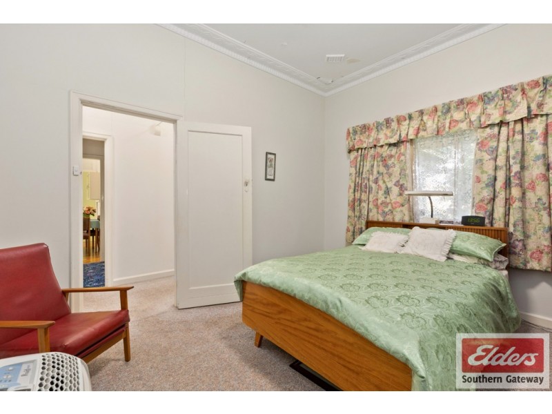 16 Norman Street, St James WA 6102