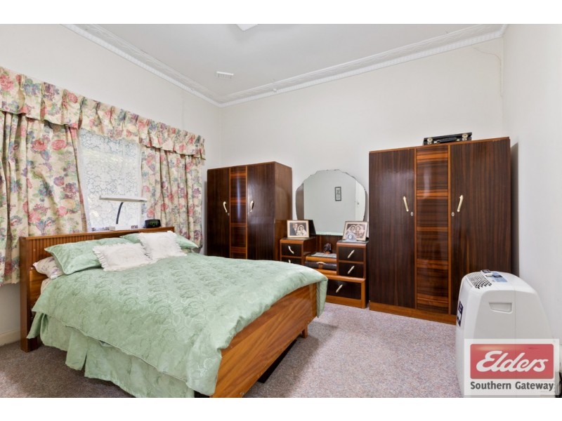 16 Norman Street, St James WA 6102