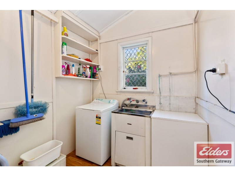 16 Norman Street, St James WA 6102