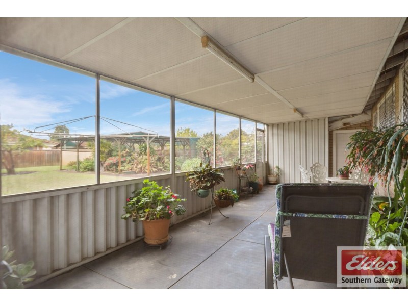 16 Norman Street, St James WA 6102