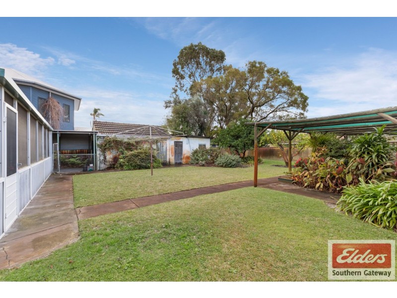 16 Norman Street, St James WA 6102