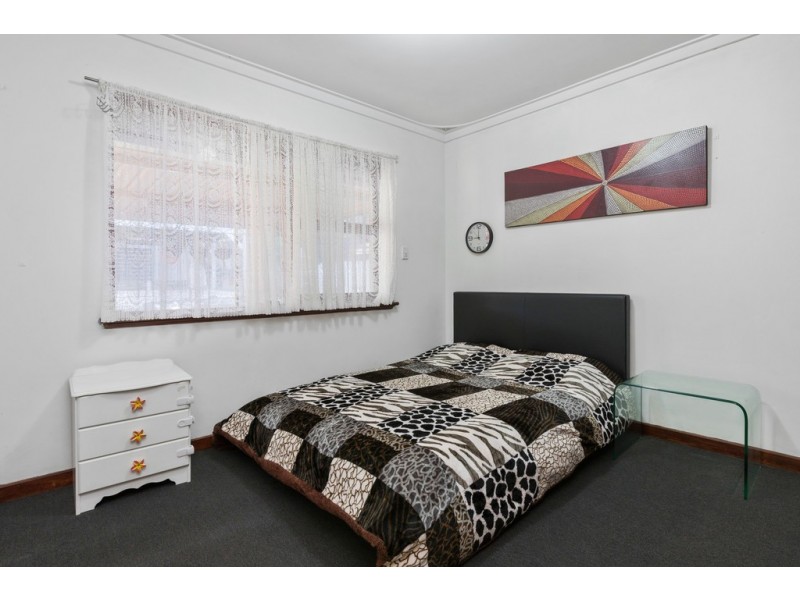 11 Wellard Road, Calista WA 6167