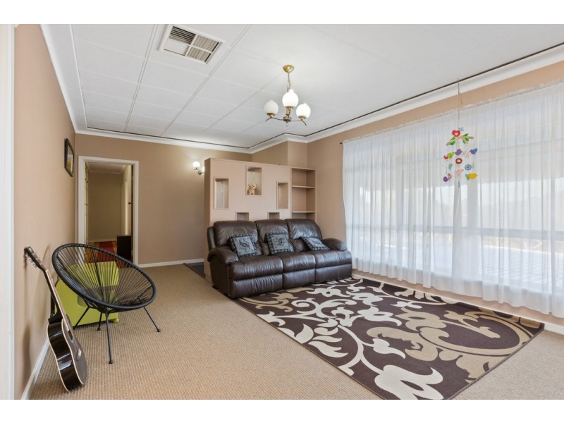 11 Wellard Road, Calista WA 6167