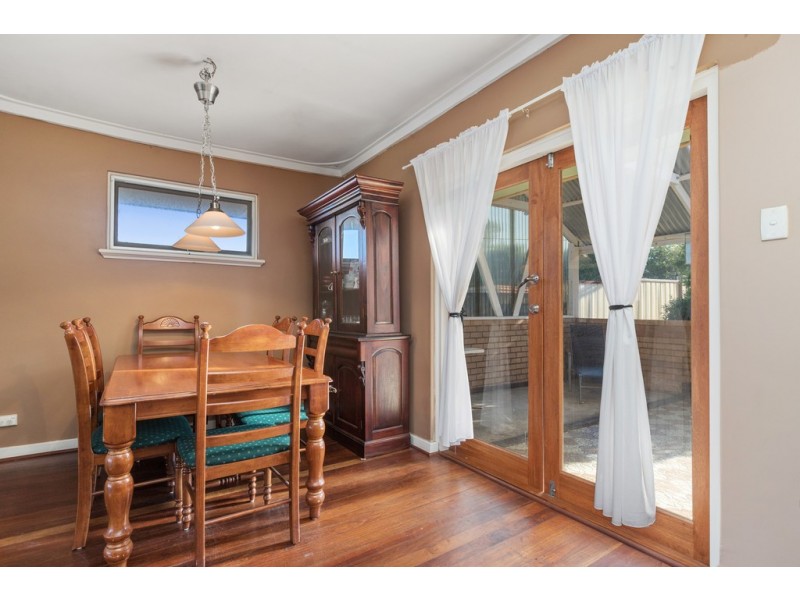 11 Wellard Road, Calista WA 6167