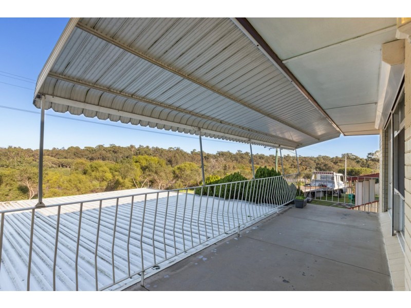 11 Wellard Road, Calista WA 6167