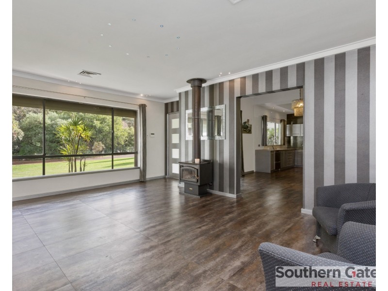 73 Hayward Road, Martin WA 6110