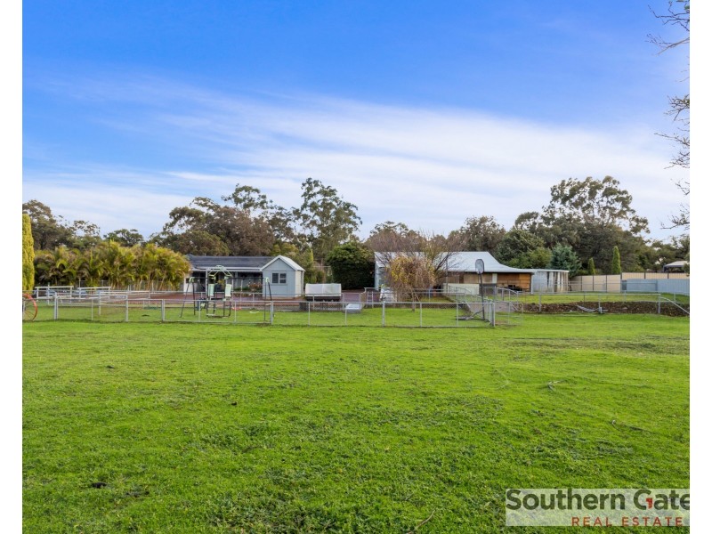 73 Hayward Road, Martin WA 6110