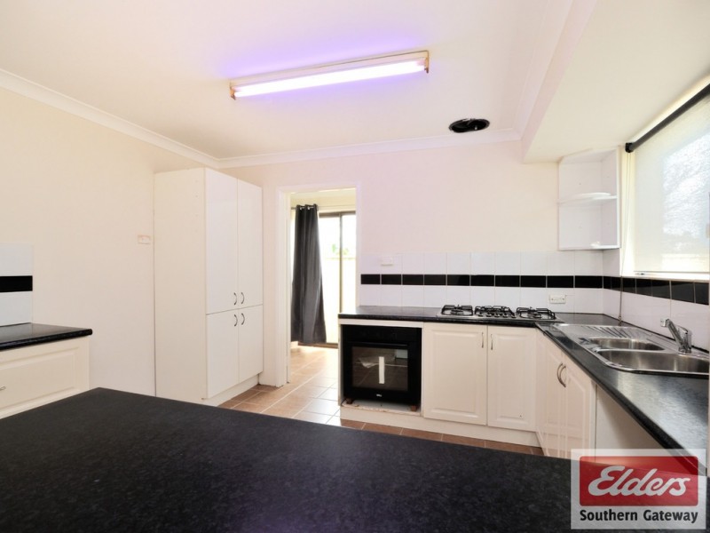 21 Cockman Way, Orelia WA 6167