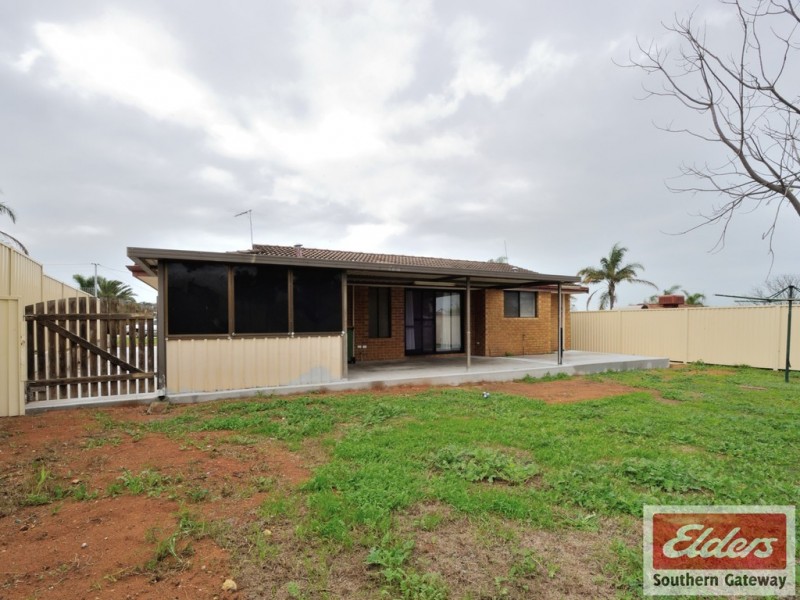 21 Cockman Way, Orelia WA 6167