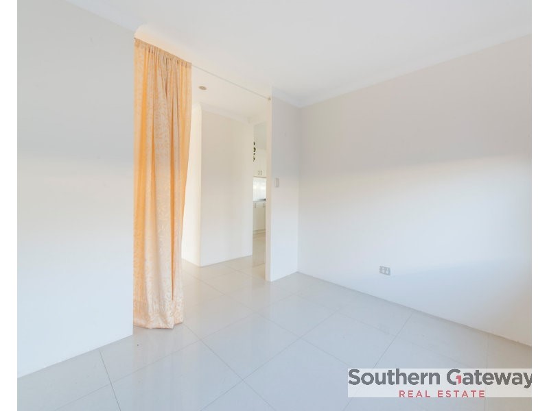 24 Heathcote Way, Bertram WA 6167