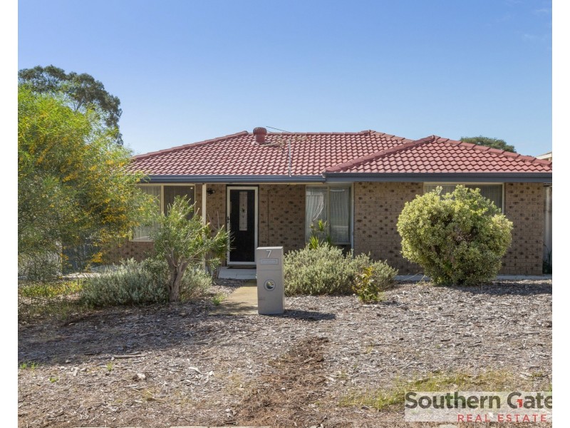 7 Brignell Gardens, Parmelia WA 6167