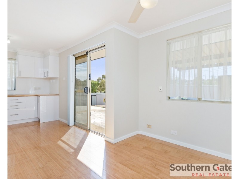 7 Brignell Gardens, Parmelia WA 6167