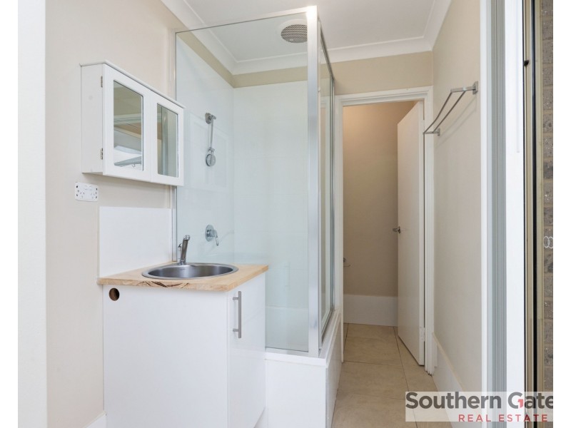 7 Brignell Gardens, Parmelia WA 6167