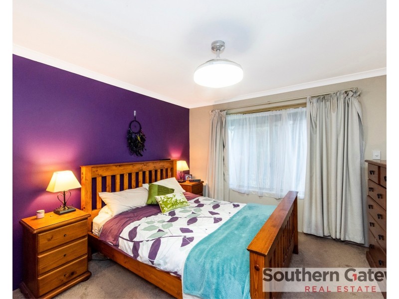 8 Malarkey Road, Byford WA 6122