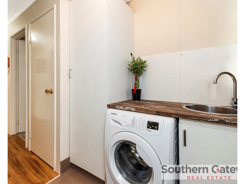 8 Malarkey Road, Byford WA 6122