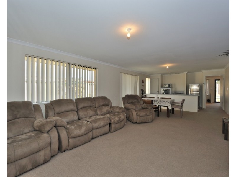 21 Price Parkway, Bertram WA 6167