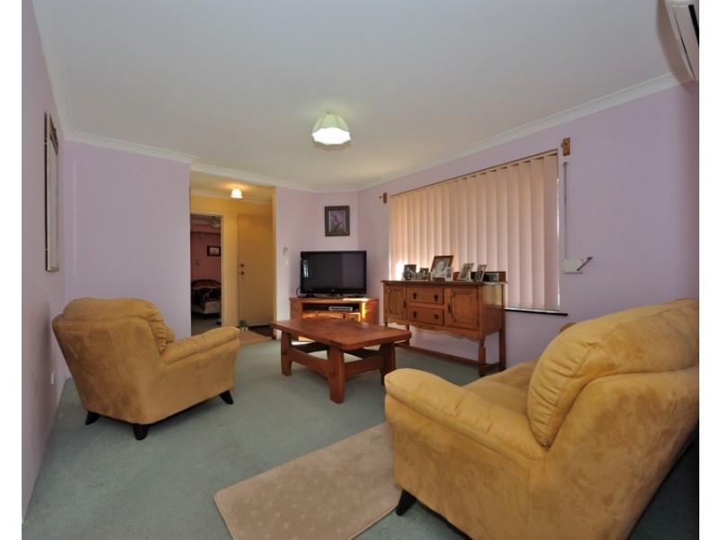 3 Burrows Place, Parmelia WA 6167
