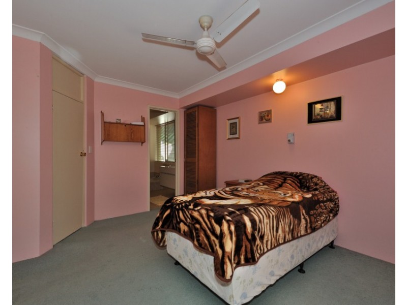 3 Burrows Place, Parmelia WA 6167