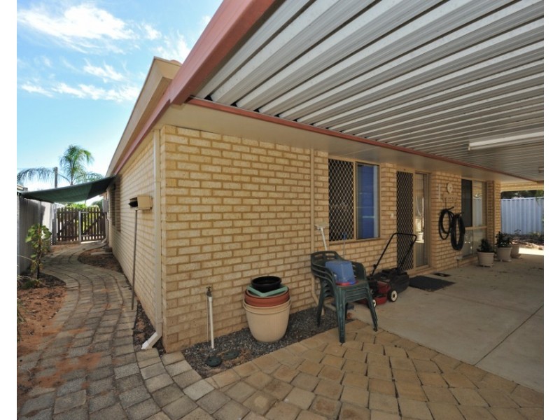 3 Burrows Place, Parmelia WA 6167