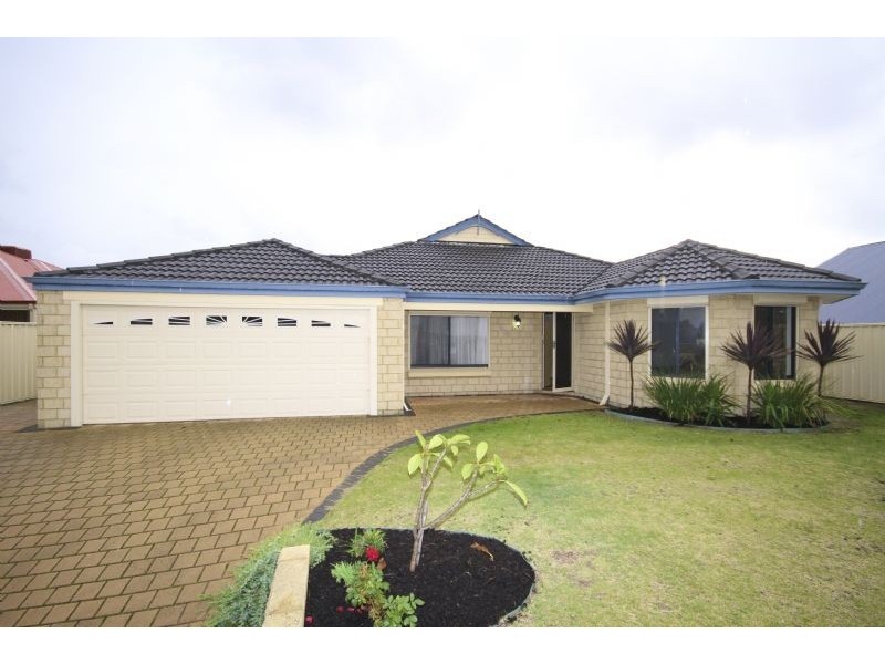 26 Carnegie Parade, Success WA 6164
