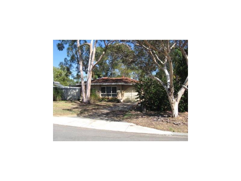 21 Clark Way, Orelia WA 6167