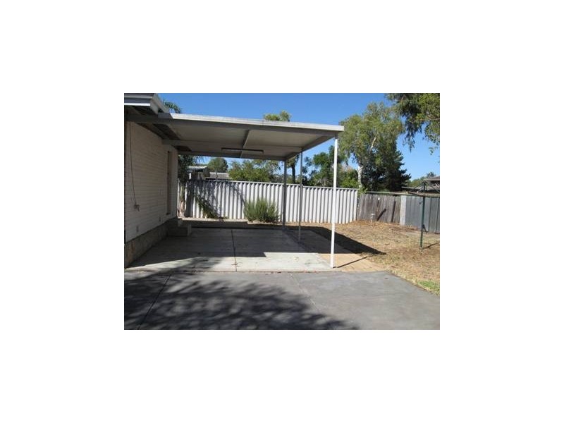 21 Clark Way, Orelia WA 6167