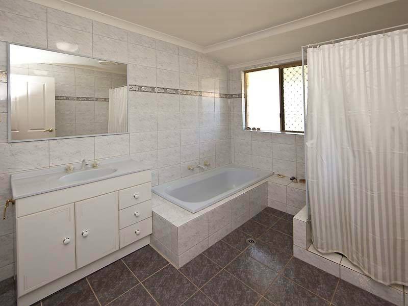 52 Arundel Drive, Wellard WA 6170