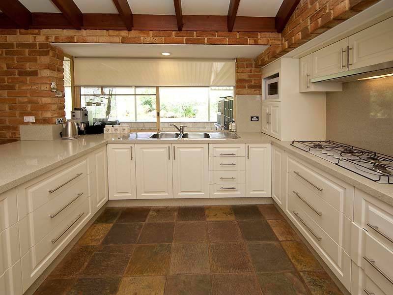 52 Arundel Drive, Wellard WA 6170