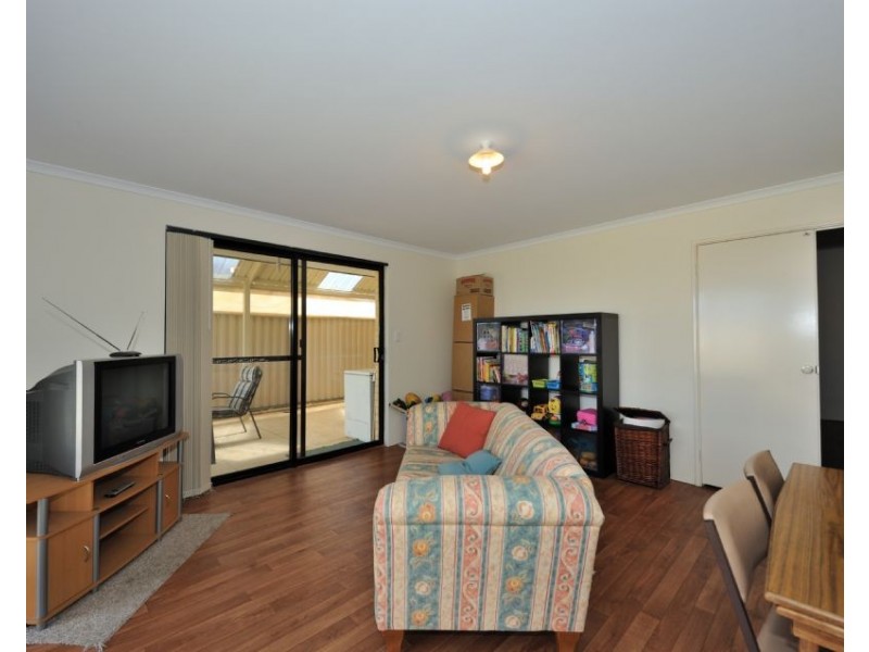 10 Oliver Vista, Bertram WA 6167