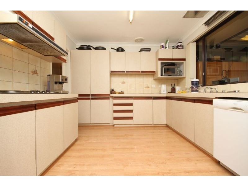 874  Armadale Road, Forrestdale WA 6112