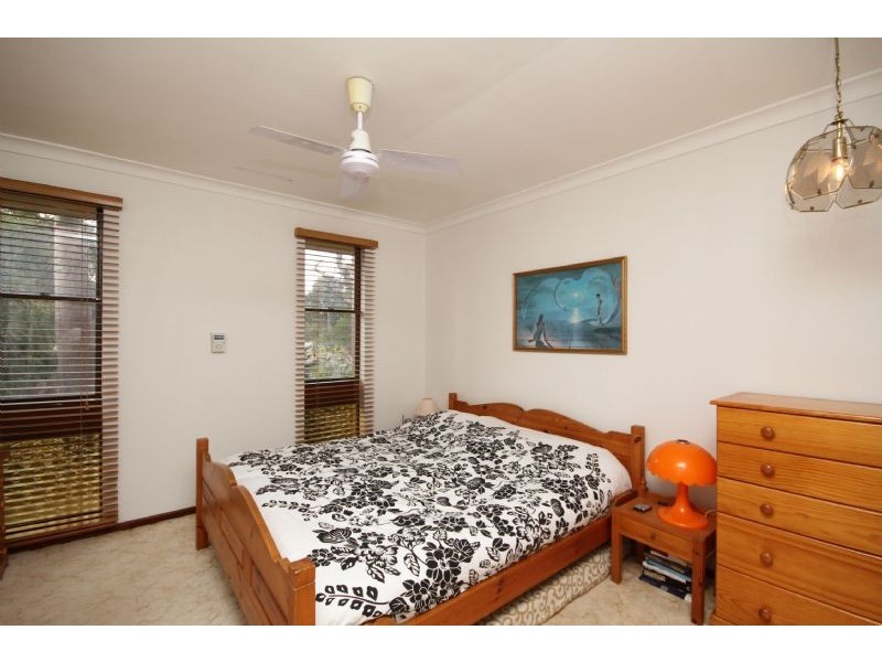 874  Armadale Road, Forrestdale WA 6112