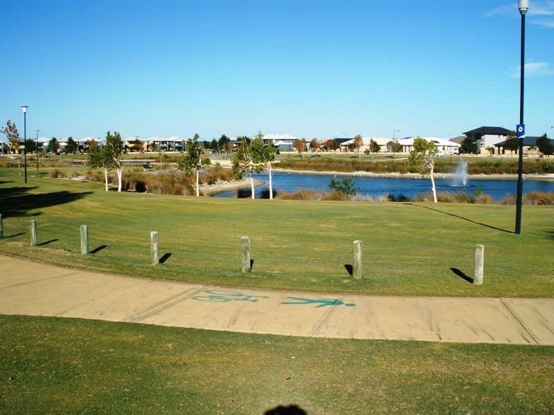 106 Waterfront Parkway, Shoalwater WA 6169