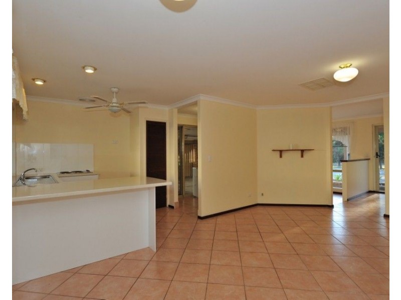 3 Harman Street, Leda WA 6170