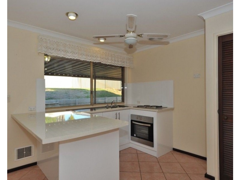 3 Harman Street, Leda WA 6170