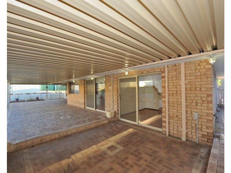 3 Harman Street, Leda WA 6170