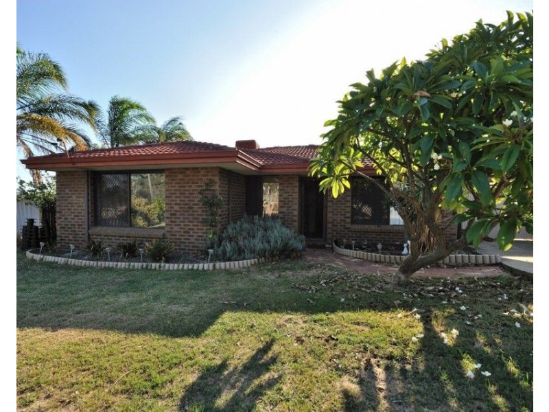 5 Eliot Close, Parmelia WA 6167