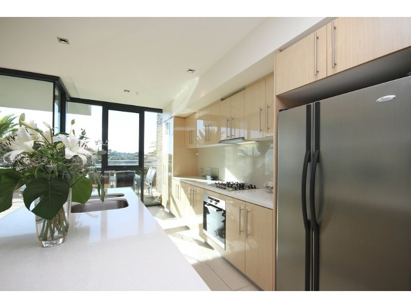 4/70 Canning Beach Road, Applecross WA 6153