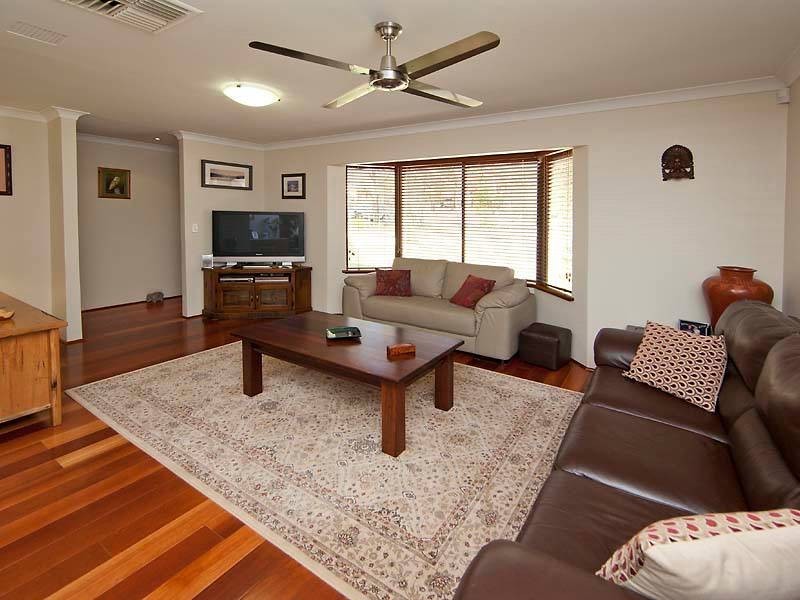 43 Silversmith Street, Wellard WA 6170