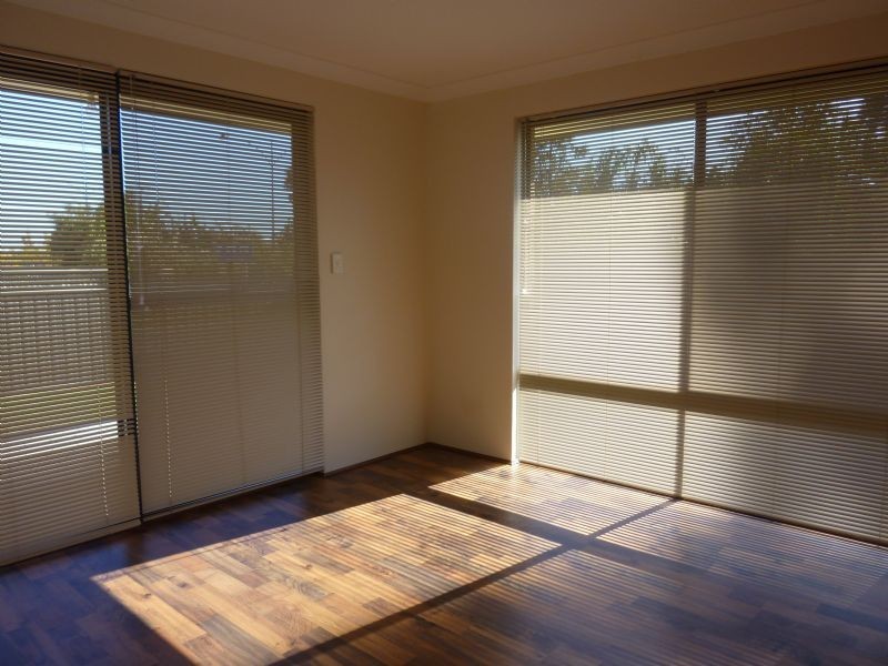 2 Oatlands Vista, Wellard WA 6170