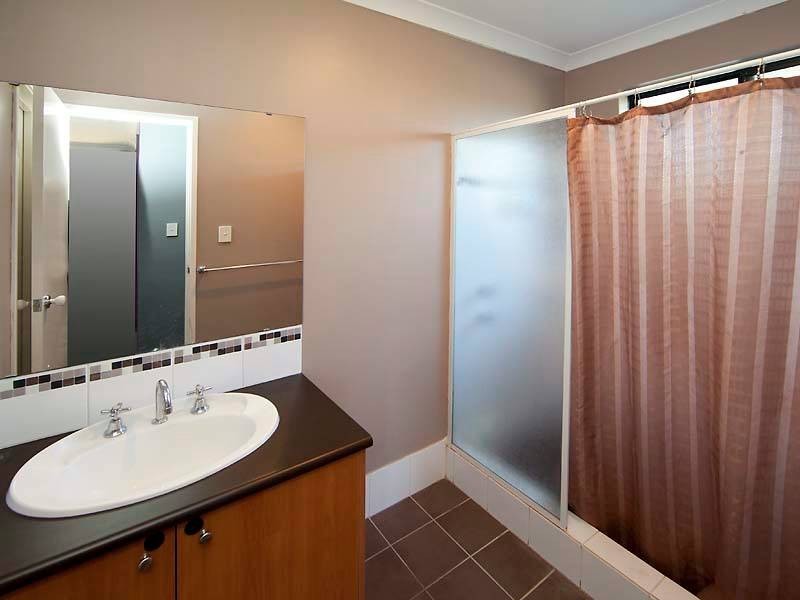 11 Spelthorne Way, Wellard WA 6170
