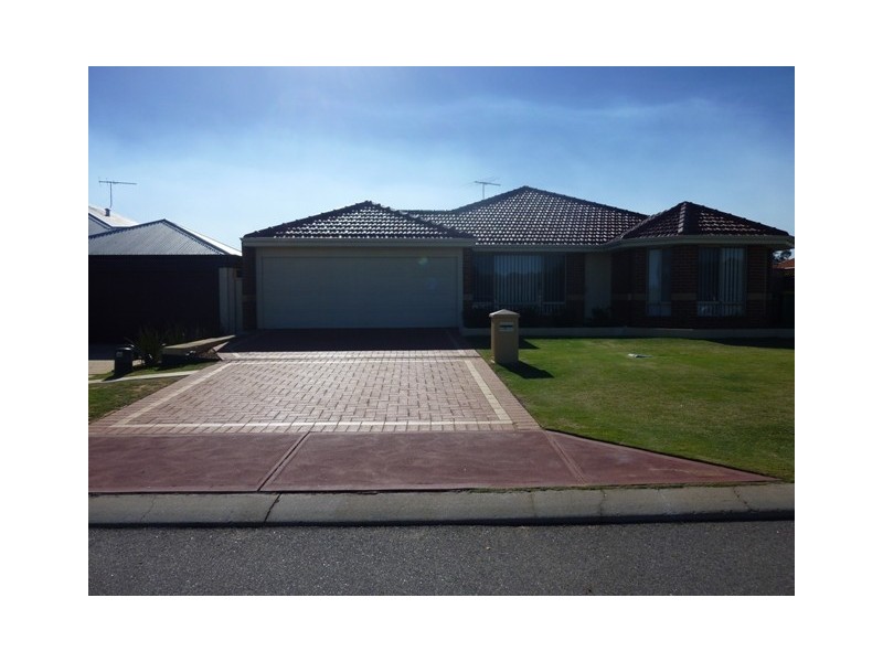 27  Surbiton Approach, Wellard WA 6170